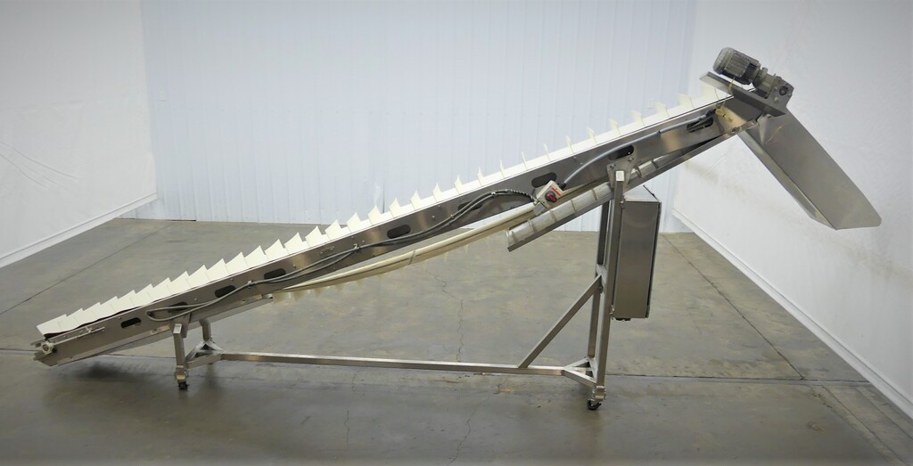 Cretors Cleated Incline Conveyor with Discharge Chute 228