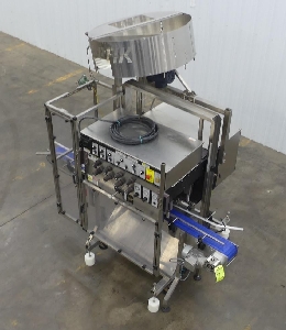 8 Spindle Capper photo